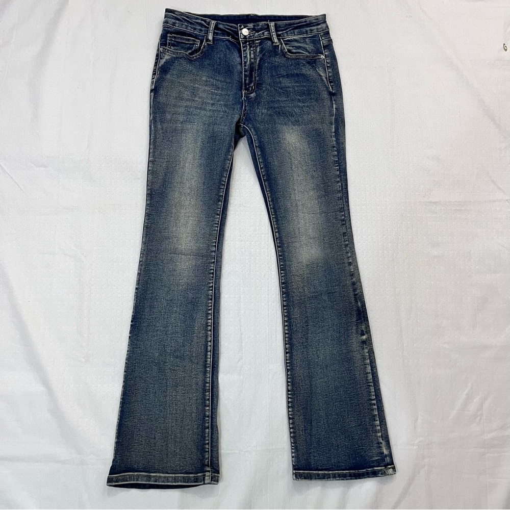 SHEIN Dark Blue Flare Jeans size large - Picture 1 of 5